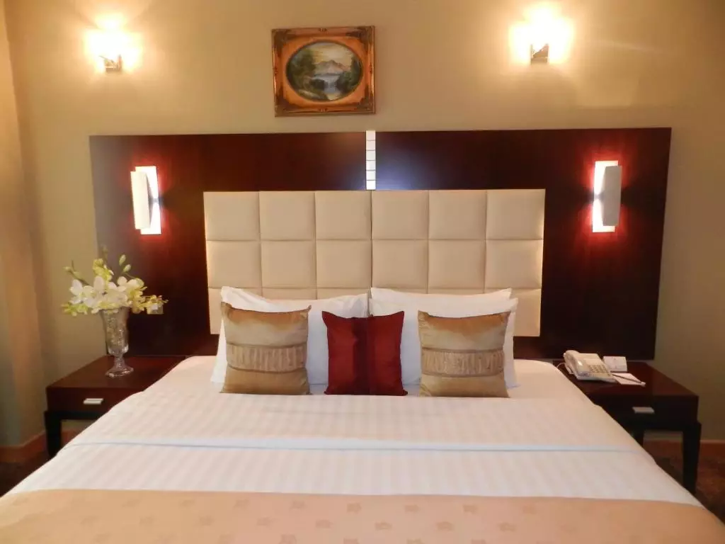 اتاق HOTEL SUN AND SANDS